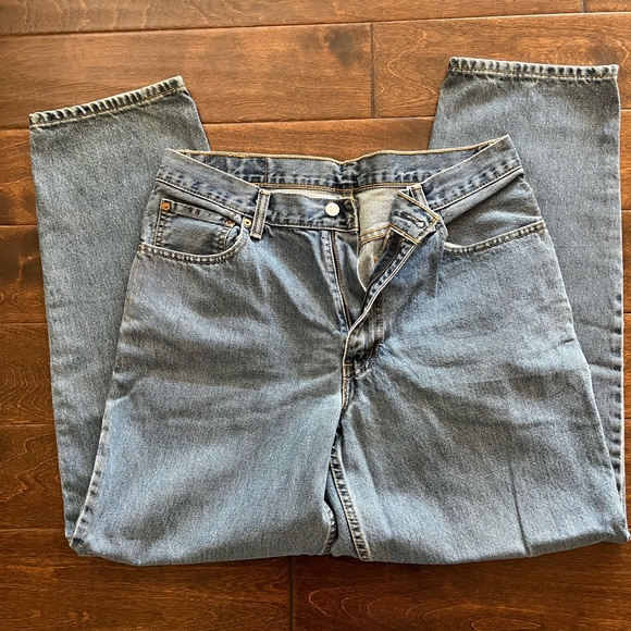 Vintage late 80’s Levi’s 540 Relaxed Fit Jeans 34”x32” - Picture 3 of 12